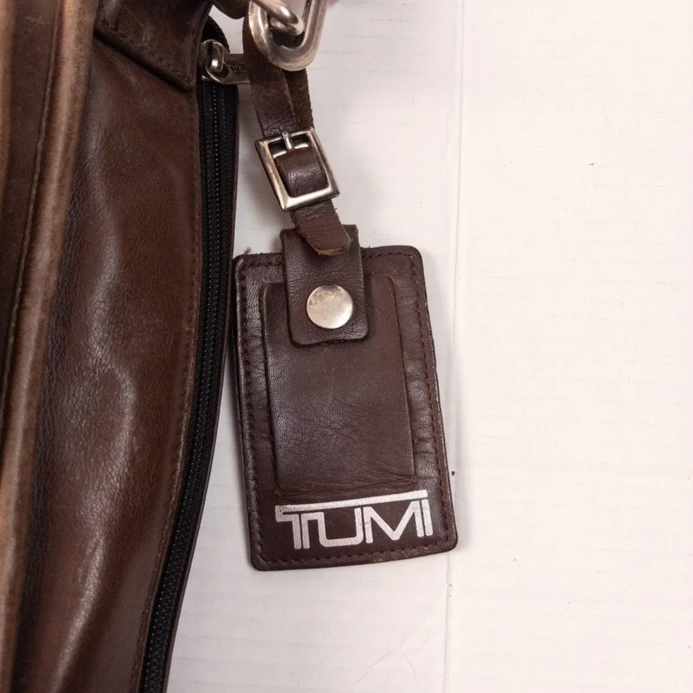 Tumi vintage heritage